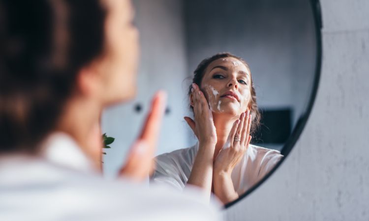 How to use PanOxyl Acne Foaming Wash